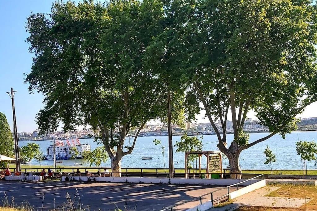 Seixal Bay House!! Διαμέρισμα Εξωτερικό φωτογραφία